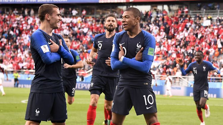 Kylian Mbappé kürt sich zum jüngsten Frankreich-Torschützen.