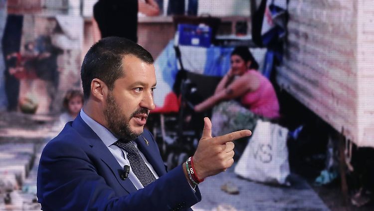 Der italienische Innenminister Matteo Salvini setzt die EU im Asylstreit unter Druck. 
