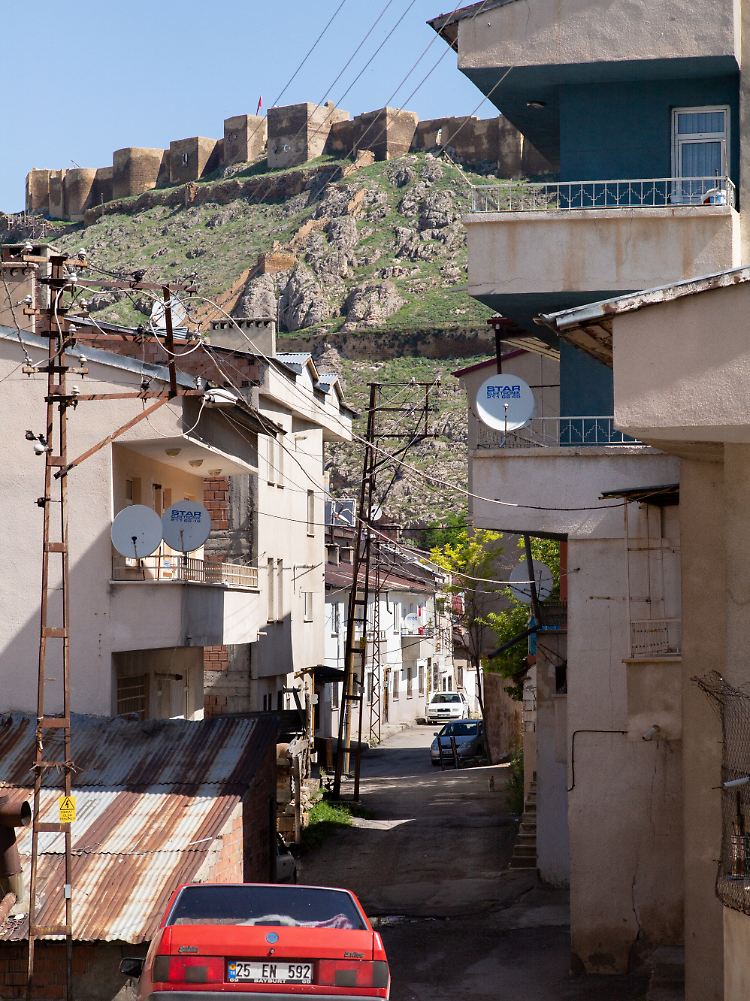 Die Festung von Bayburt. Über die Stadt an der historischen Seidenstraße herrschten schon viele verschiedene Mächte.