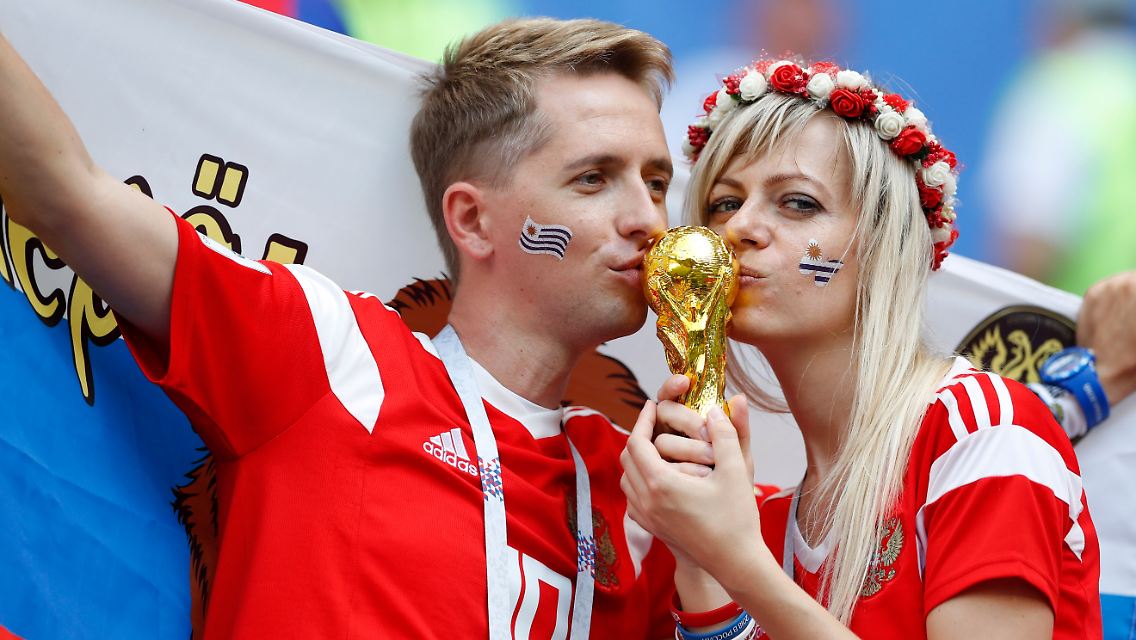 Ähm, nein, den WM-Pokal dagegen noch nicht!