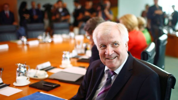 Die SPD verliert im Asylstreit der Union langsam die Geduld mit Innenminister Seehofer: "Wir wollen ein Gefühl dafür entwickeln, wie handlungsfähig der Koalitionspartner ist."