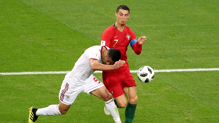 Ein Rot-würdiges Foul von Cristiano Ronaldo?