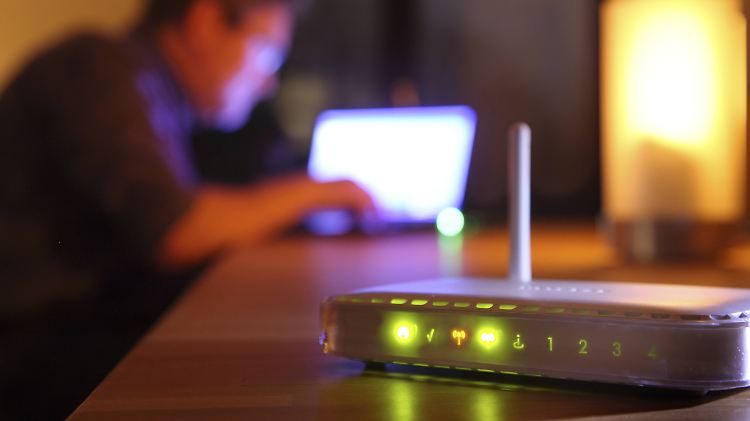 WPA3 schützt auch WLAN-Netze mit schwachen Passwörtern. 