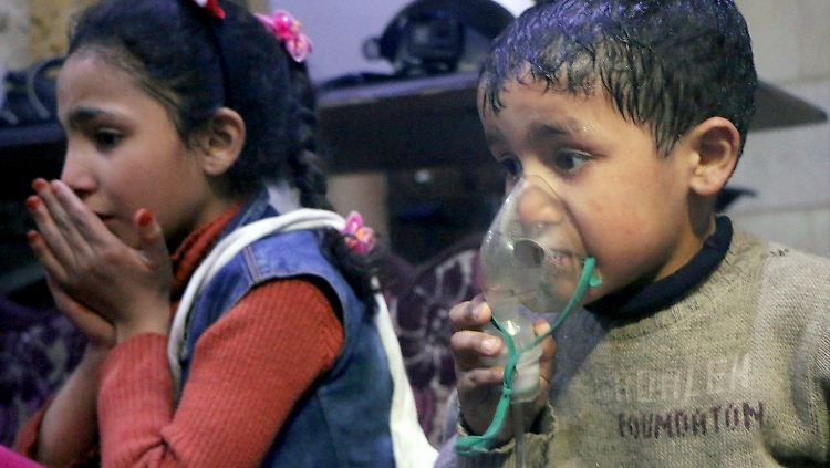 Der Bericht der OPCW zum mutmaßlichen Angriff in Duma in Syrien vom 7. April steht noch aus.