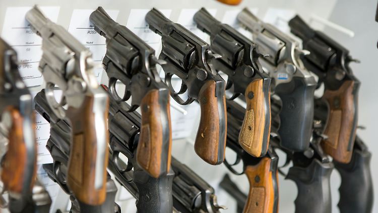 Wer nicht zuverlässig ist, darf keine Waffen besitzen, entscheidet das Verwaltungsgericht Gießen.