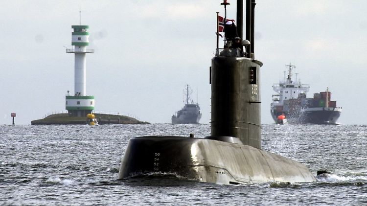 Norwegisches U-Boot im Kieler Hafen