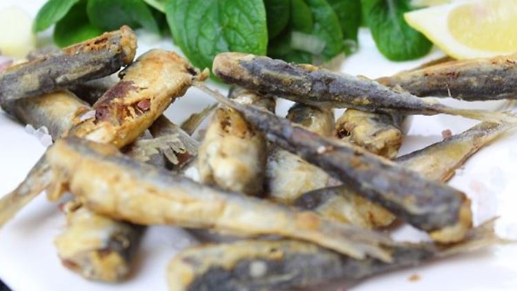 Einfach, aber wirkungsvoll: Grillsardinen. 