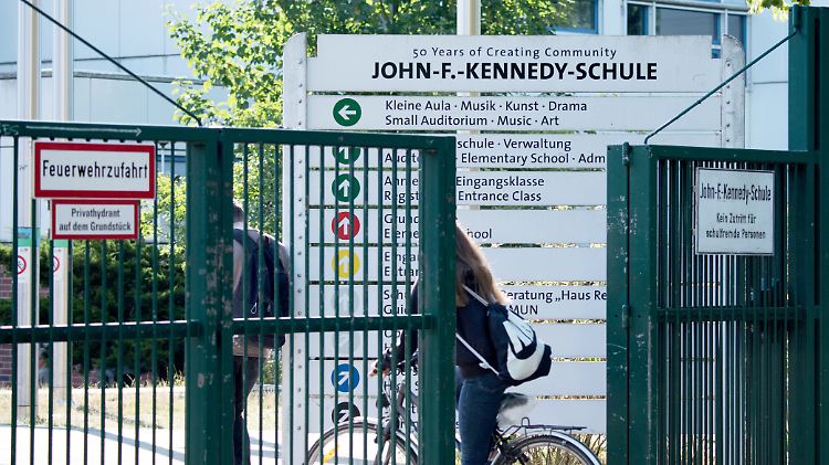 Die John-F.-Kennedy-Schule liegt in Berlin-Zehlendorf.