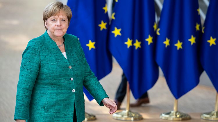 Kanzlerin Merkel reiste mit einer schweren Last auf ihren Schultern nach Brüssel, möglicherweise ist die Last nun etwas kleiner geworden.