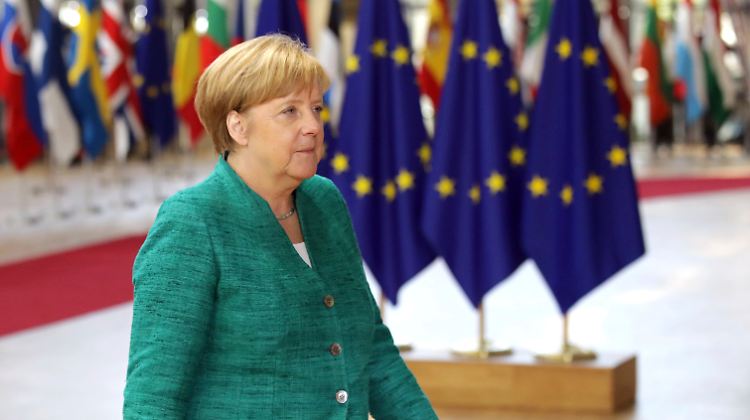 Beim EU-Gipfel in Brüssel haben sich Kanzlerin Merkel und die Staats- und Regierungschefs unter anderem  auf eine Stärkung der EU-Grenzschutzbehörde Frontex geeinigt.