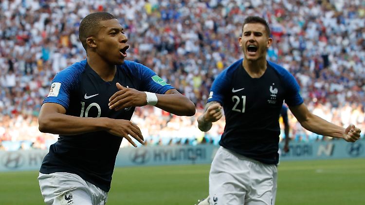 Trainer Deschamps sagt über den Doppeltorschützen Mbappé: Ich bin froh, dass er ein Franzose ist.