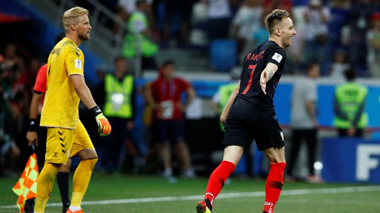 Ivan Rakitic vollendet - und schießt Kroatien ins Viertelfinale.