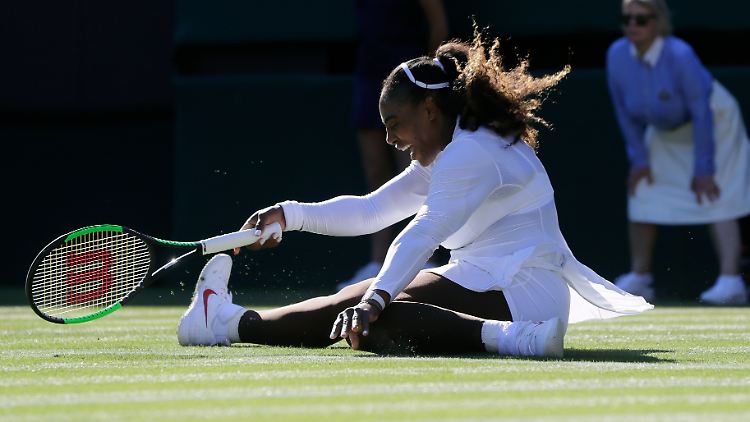 Da hat jemand offenbar viel Spaß am Tennis: Serena Williams ist nach zweijähriger Pause zurück in Wimbledon.