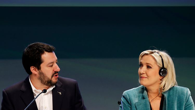 Waren nett zusammen essen - für 401 Euro pro Person: Matteo Salvini und Marine Le Pen.