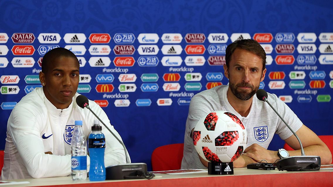 Der kommende Weltmeister heißt England. Noch Fragen? Nein? Warum auch.