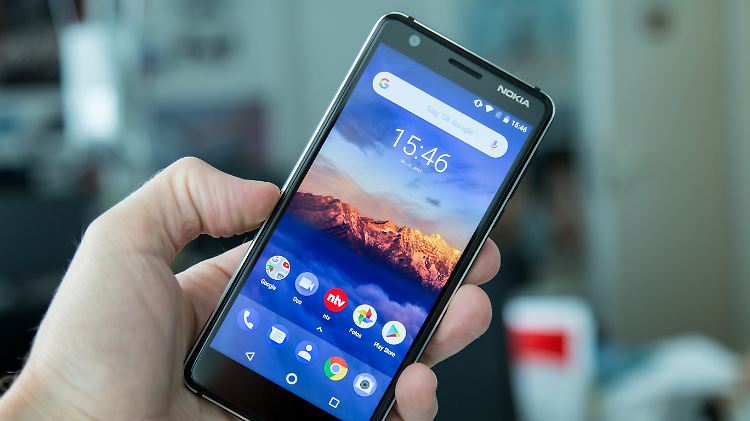 Das Nokia 3.1 hat ein gutes Format. 