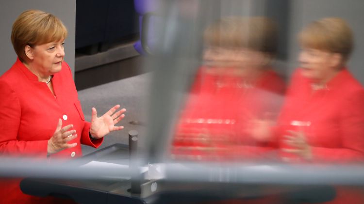 Angela Merkel bei der Generaldebatte im Bundestag.