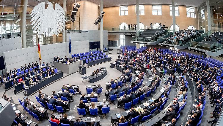 Die Große Koalition drückte das umstrittene Gesetz vor ein paar Wochen durch den Bundestag.