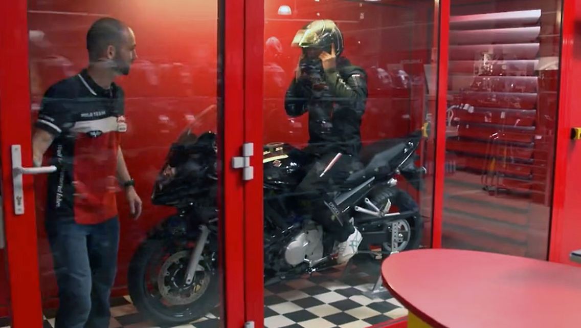 Motorradzubehör.jpg