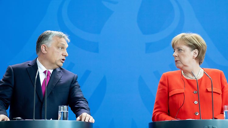 Viktor Orban und Angela Merkel im Kanzleramt.