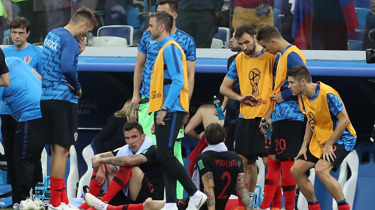 Fifa-Anfängerfehler: Die Kroaten bringen ihre eigenen Getränke mit zur WM-Party.