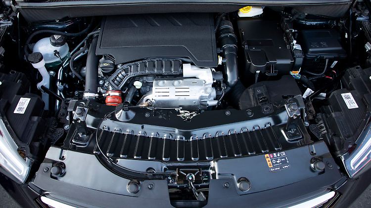Der 1.2-Liter-Dreizylinder leistet je nach Modell und Ausführung zwischen 81 und 130 PS.