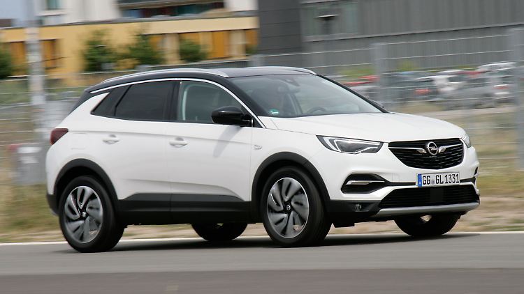 Für den seit Oktober 2017 gehandelten Grandland X verzeichnete Opel bisher 85.000 Bestellungen.