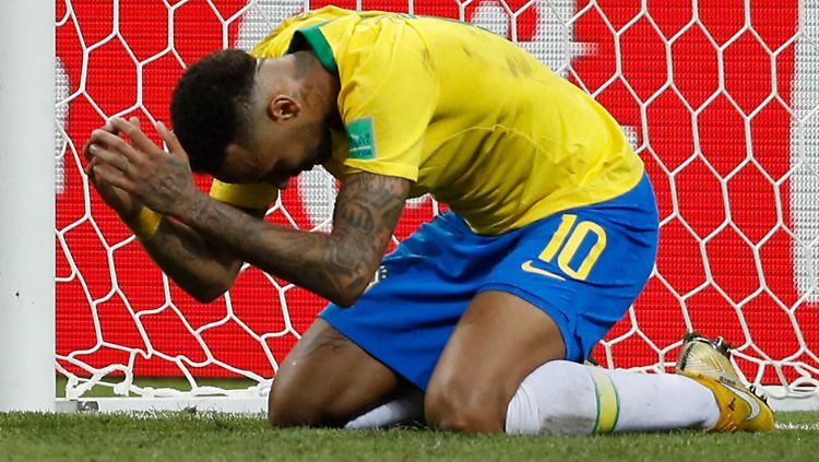 Bitte um Verzeihung? Neymar leidet auf dem Platz.