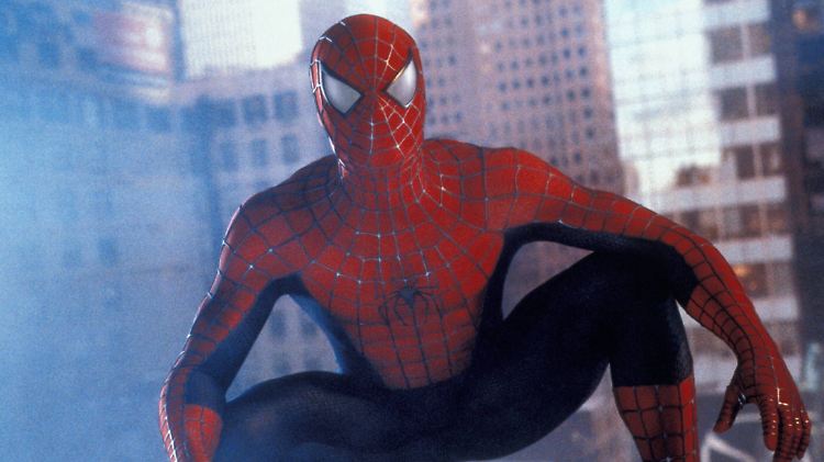Die Geschichte von Spider-Man wurde bereits mehrmals mit verschiedenen Schauspielern verfilmt. In diesem Kostüm steckt Tobey Maguire.