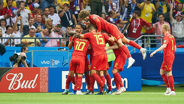 Die belgischen Medien feiern ihre Roten Teufel.