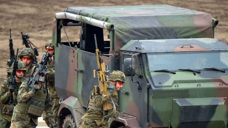 Bundeswehrsoldaten bei einer Übung im niedersächsischen Munster.