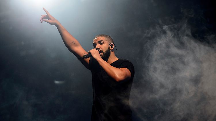 Der dreifache Grammy-Gewinner Drake gehört zu den am besten verdienenden Rappern.