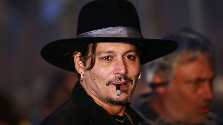 Der US-Schauspieler Johnny Depp ist gleich in mehrere Rechtsstreitigkeiten verwickelt.