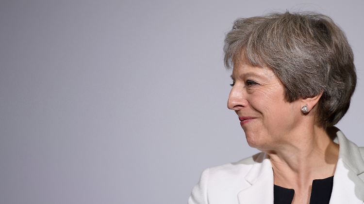 Theresa May kämpft um ihr Amt - und erfährt Unterstützung. 