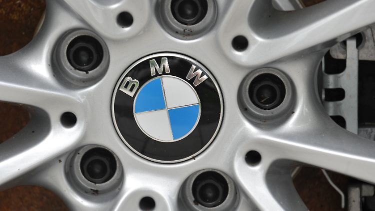 Dem BMW-Chef ist es "unbegreiflich", wie Kühnert "so über BMW sprechen kann".