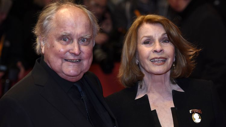 Mit der Schauspielerin Senta Berger ist Michael Verhoeven seit 1966 verheiratet.