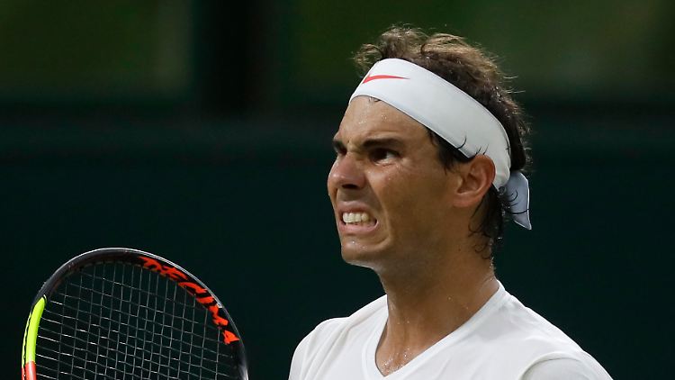 Den zweiten Satz konnte er klar für sich entscheiden: Der Spanier Rafael Nadal im Spiel gegen den Serben Novak Djokovic.