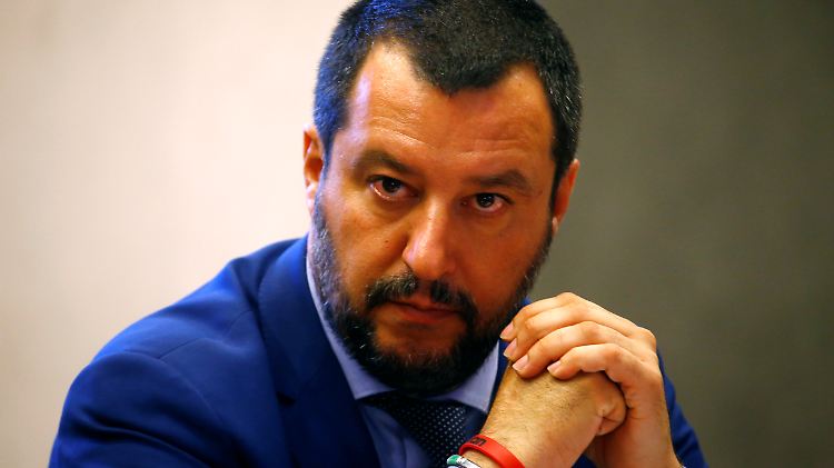 Sieht Malta für die Aufnahme des neuen Flüchtlingsschiffs in der Verantwortung: Italiens Innenminister Matteo Salvini.