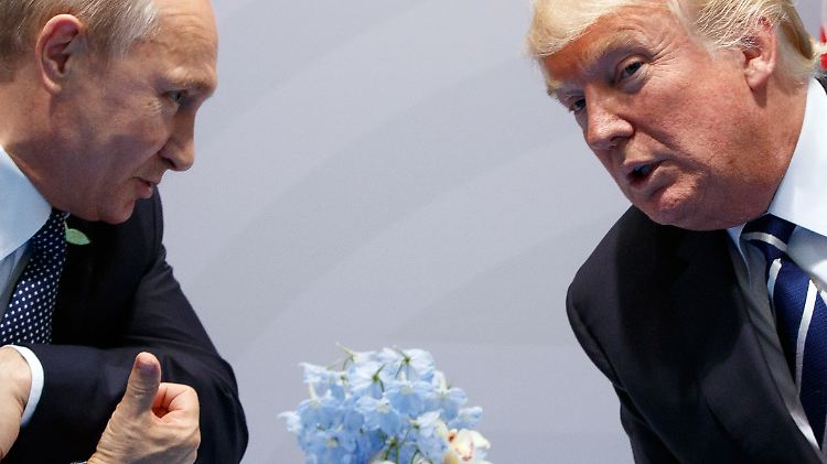 Am Montag treffen sich Putin und Trump zum ersten bilateralen Gipfel.