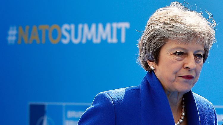 Neun Monate vor dem EU-Austritt steckt Mays Regierung tief in der Krise.