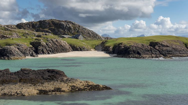 Ein Strand in der Bay Clachtoll in der Grafschaft Sutherland - hier wird der Weltraumbahhof aber nicht gebaut.