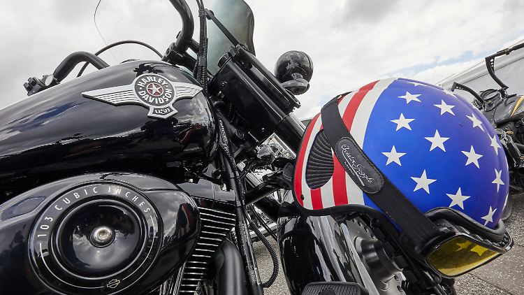 Die Gegenzölle der EU richten sich etwa gegen Motorräder von Harley-Davidson. Dass der Hersteller nun Teile der Produktion ins Ausland verlegen will, erzürnt wiederum Präsident Trump.