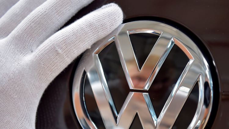 Die Marke glänzt: Trotz des Abgasskandals verkauft Volkswagen so viele Autos wie nie zuvor.
