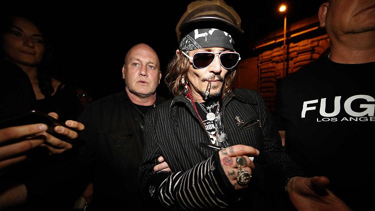 Johnny Depp soll sein auf 650 Millionen US-Dollar geschätztes Vermögen mittlerweile vollständig verprasst haben.