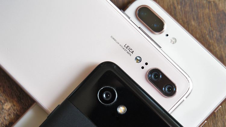 Zählen zu den besten Kamera-Smartphones: das Google Pixel 2, das Huawei P20 und das iPhone 8 Plus.