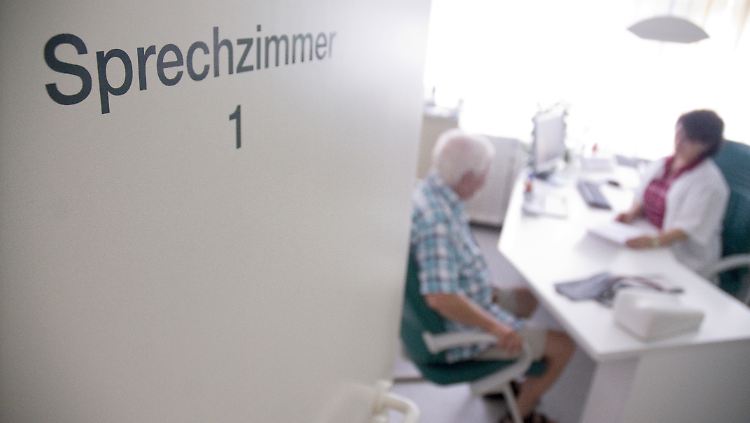 Das Transplantationsgesetz schreibt den Ärzten Aufklärung über die Risiken vor.