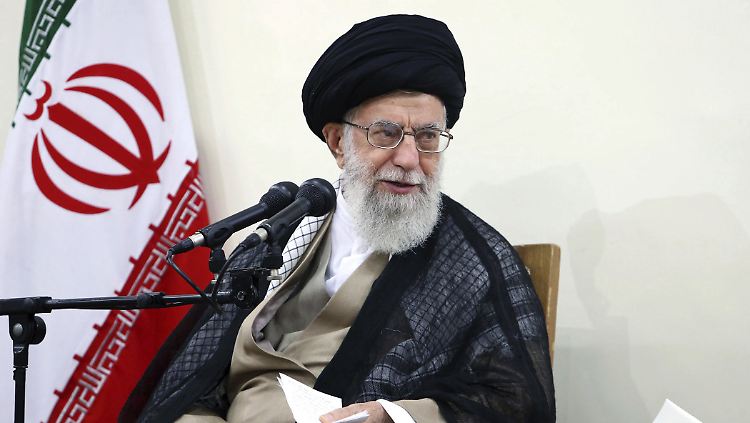 Ajatollah Chamenei hält weitere Verhandlungen mit den USA für überflüssig. 