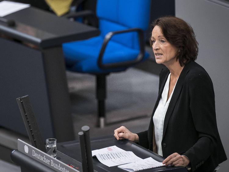 Die SPD-Politikerin Dagmar Freitag ist Vorsitzende des Sportausschusses im Deutschen Bundestag.