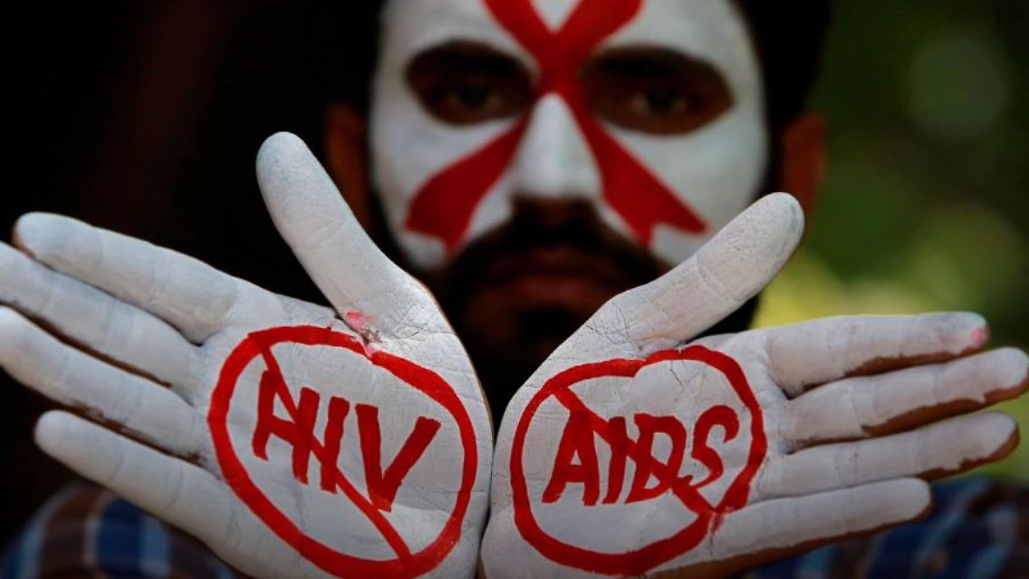 Aids.JPG