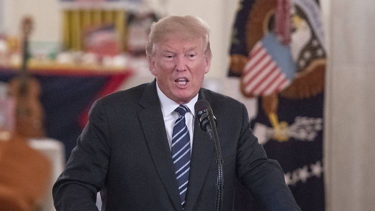 Unklar bleibt, ob Trump eine neue Vereinbarung aktiv vorantreibt, nachdem er das Atomabkommen im Mai gekündigt hatte.